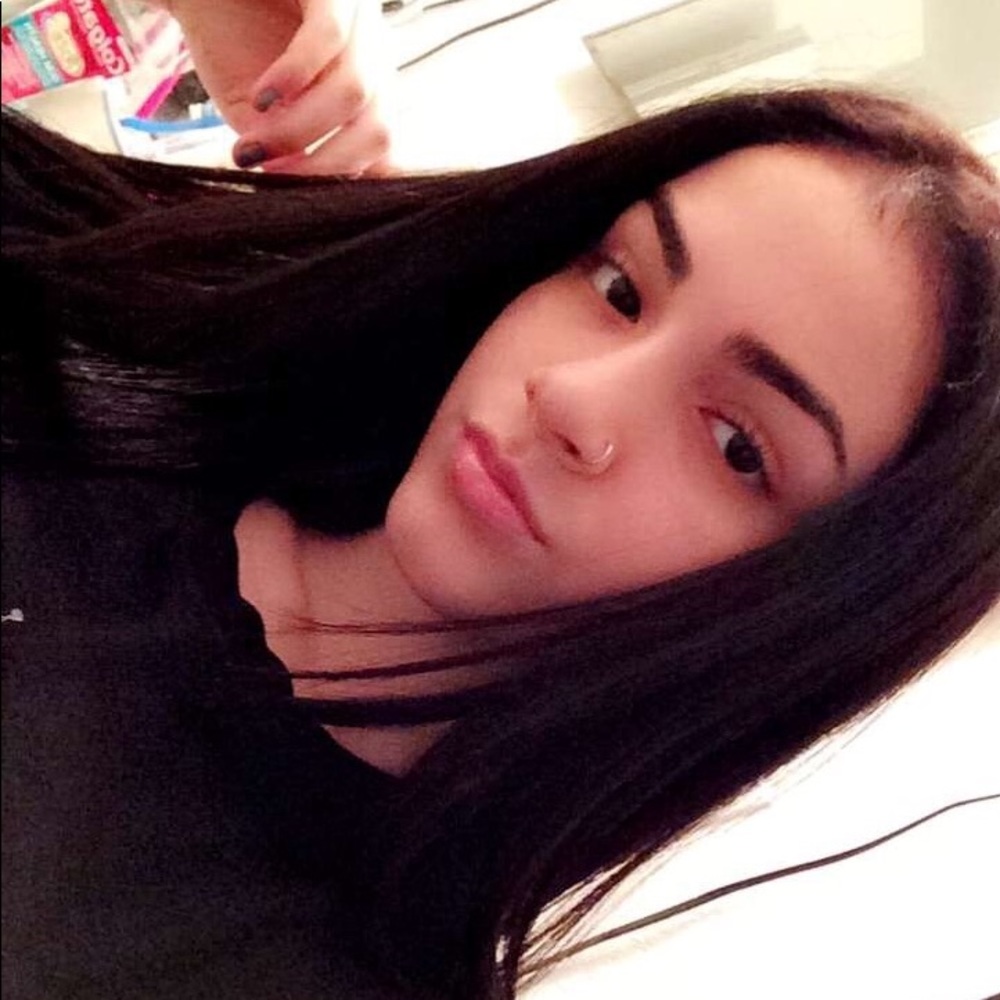 Meet your Posher, Lidia